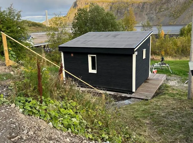 Med Sjoutsikt A Rolige Omgivelser * Alta